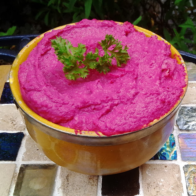 Beetroot Hummus, Pink Food