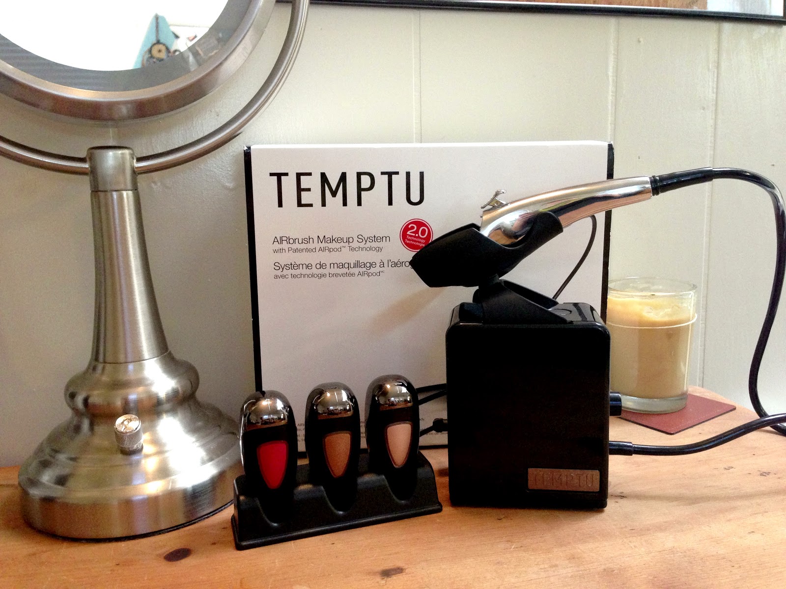 DreamcatcherArtistry: Temptu Home AIRbrush Makeup System Review