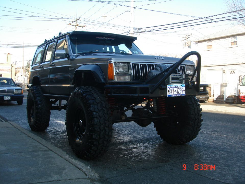 MODIFICATION STORY by Image, BIG Tire and TMAX winch Jeep Cherokee