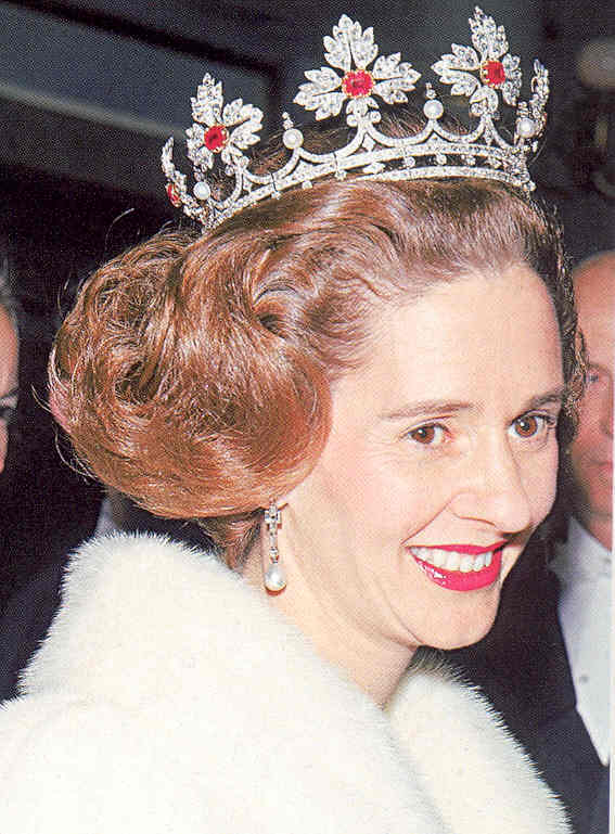 Tiaras y Joyas Reales Tiaras and Royal Jewels Tiara Ducal Casa
