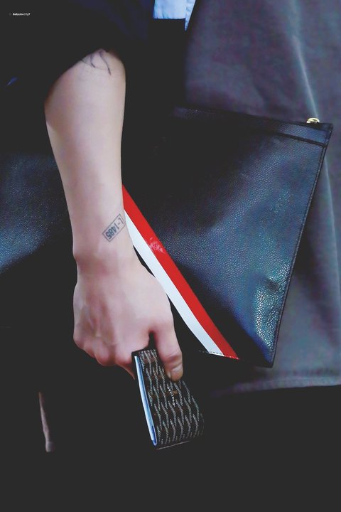 Chanyeols tattoo analysis  Kim  little room