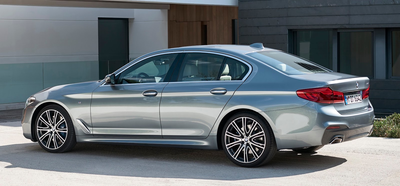 BMW Série 5 estreia nova geração discípulo de Série 7 Carnow