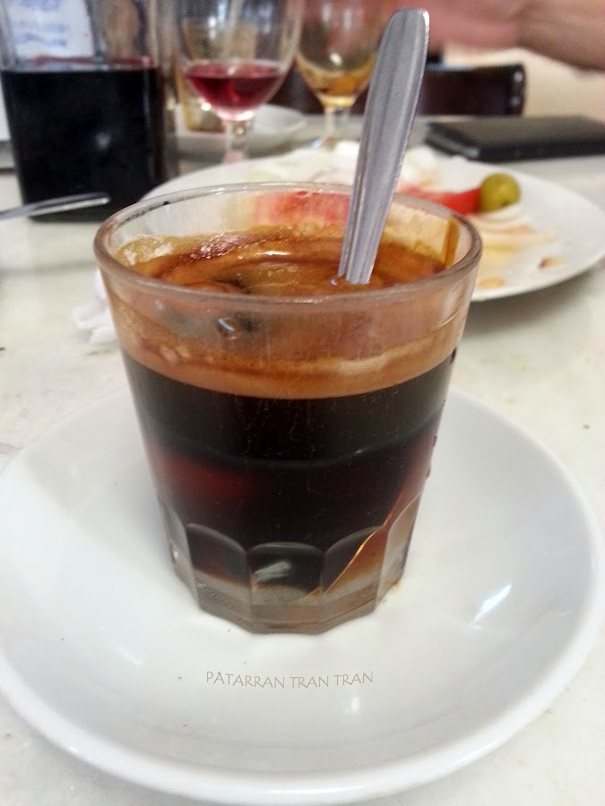 Bar Les Planes. El mejor Bocadillo de Sepia del mundo. Y Torraeta de Anchoas para morirse.