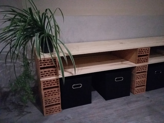 etagère style industrielle, comment faire, bois, boite rangement, brique, brique rouge, cnstruction, déco, etagère, loft, london, look industrielle, pas chère, planche brique rouge, récup, style londres, vintage bois, boite rangement, brique, brique rouge, cnstruction, déco, etagère, loft, london, look industrielle, pas chère, planche brique rouge, récup, style londres, vintage