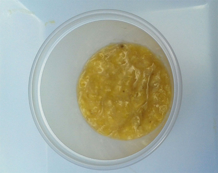 Banana Amassada Hidratação caseira: Banana e óleo de coco