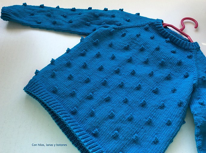 Con hilos, lanas y botones: DIY Jersey palomitero (jersey en punto popcorn o bodoque - patrón gratis)