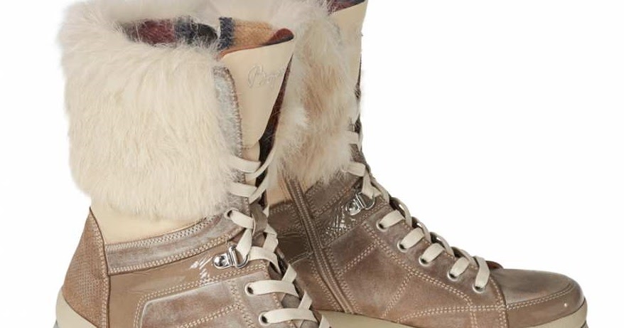 Shoe of the Day | Bogner Shoes Fur-Cuff St. Anton Mid-Boots | SHOEOGRAPHY