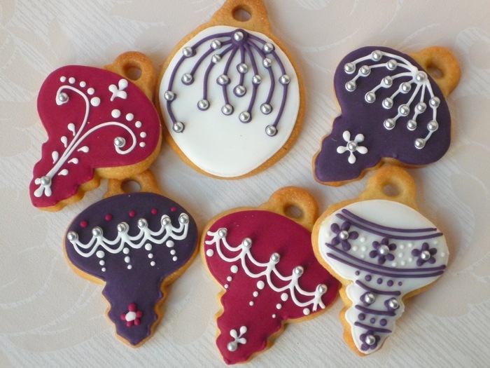 That Cute Little Cake: Cookies Christmas ornaments