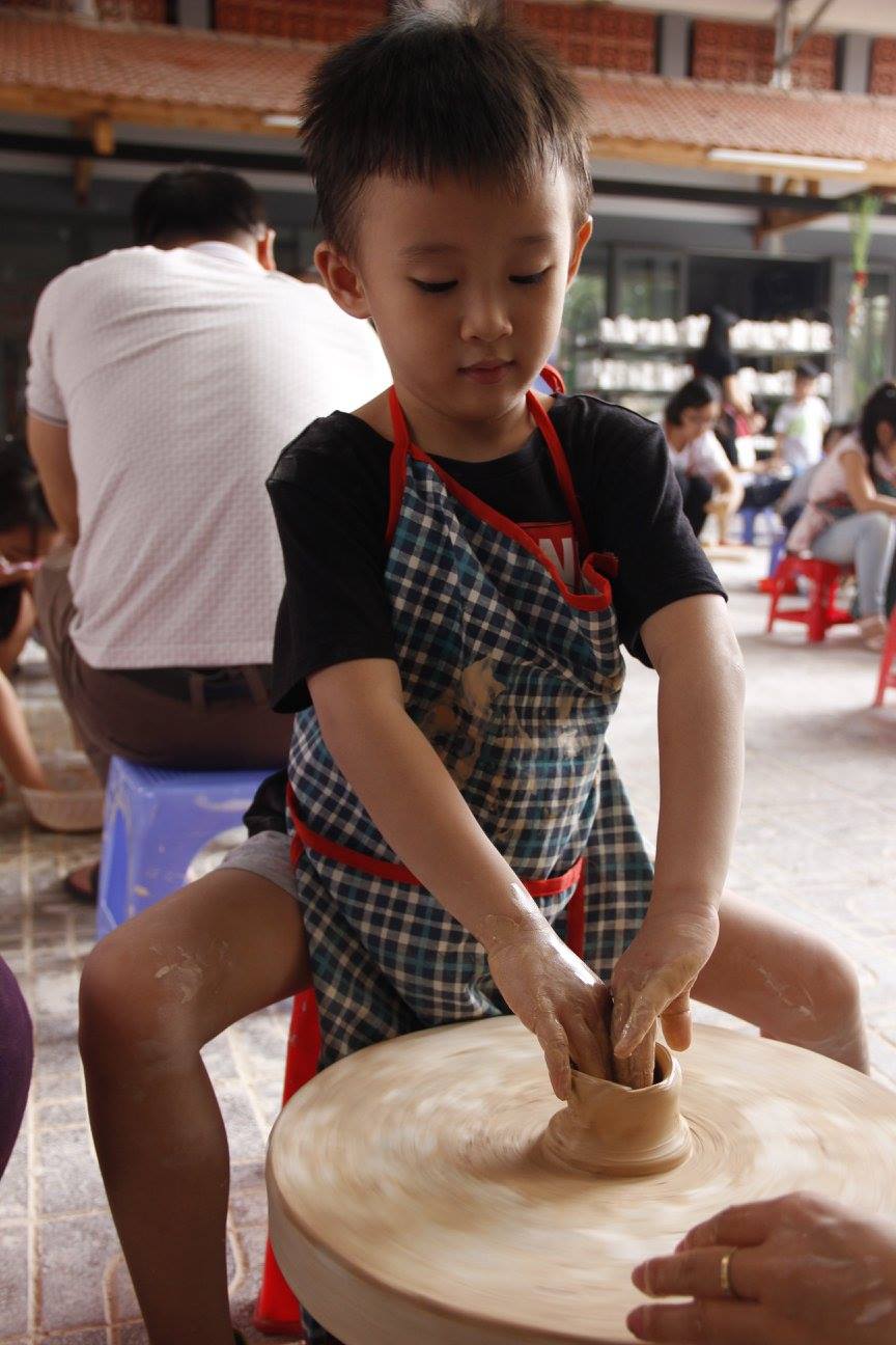 Teppi Art club dã ngoại Bát Tràng 2018