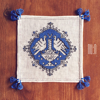 Punto Assisi Twin Birds Doily Punto Assisi Twin Birds Doily