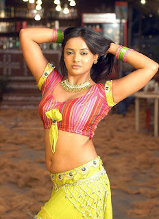 Tanu Roy Hot Picture at Movie Set 4