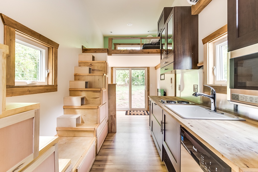 TINY HOUSE TOWN Chattanooga Tiny House (312 Sq Ft)