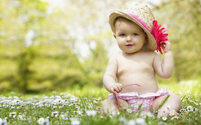 11345-Baby With Hat and Glasses HD Wallpaperz