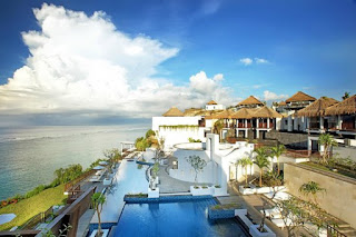 Hotelier Career - Restaurant Supervisor, Butler at Samabe Bali Suites & Villas