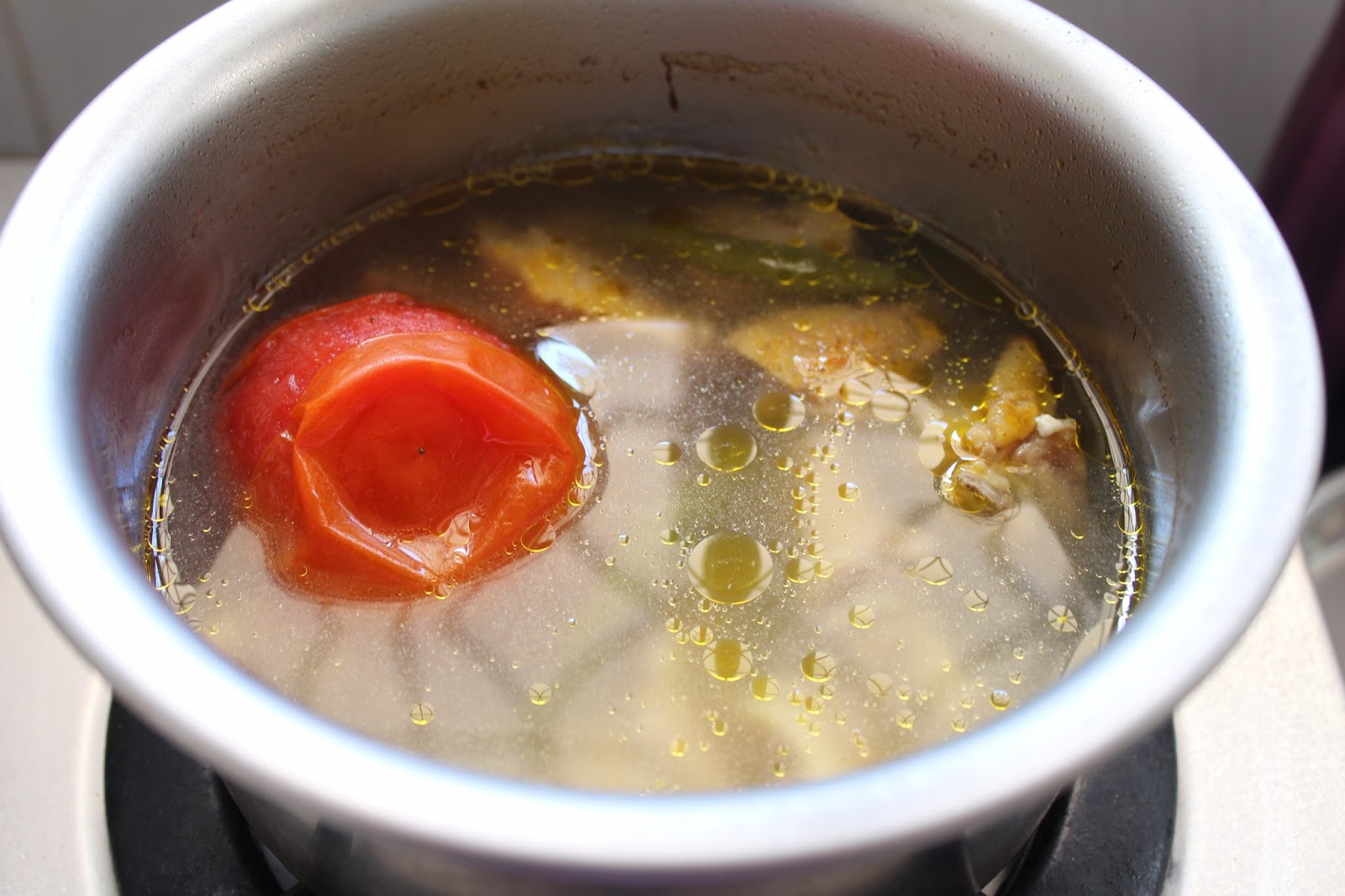 CHICKEN SOUP / KOZHI RASAM.