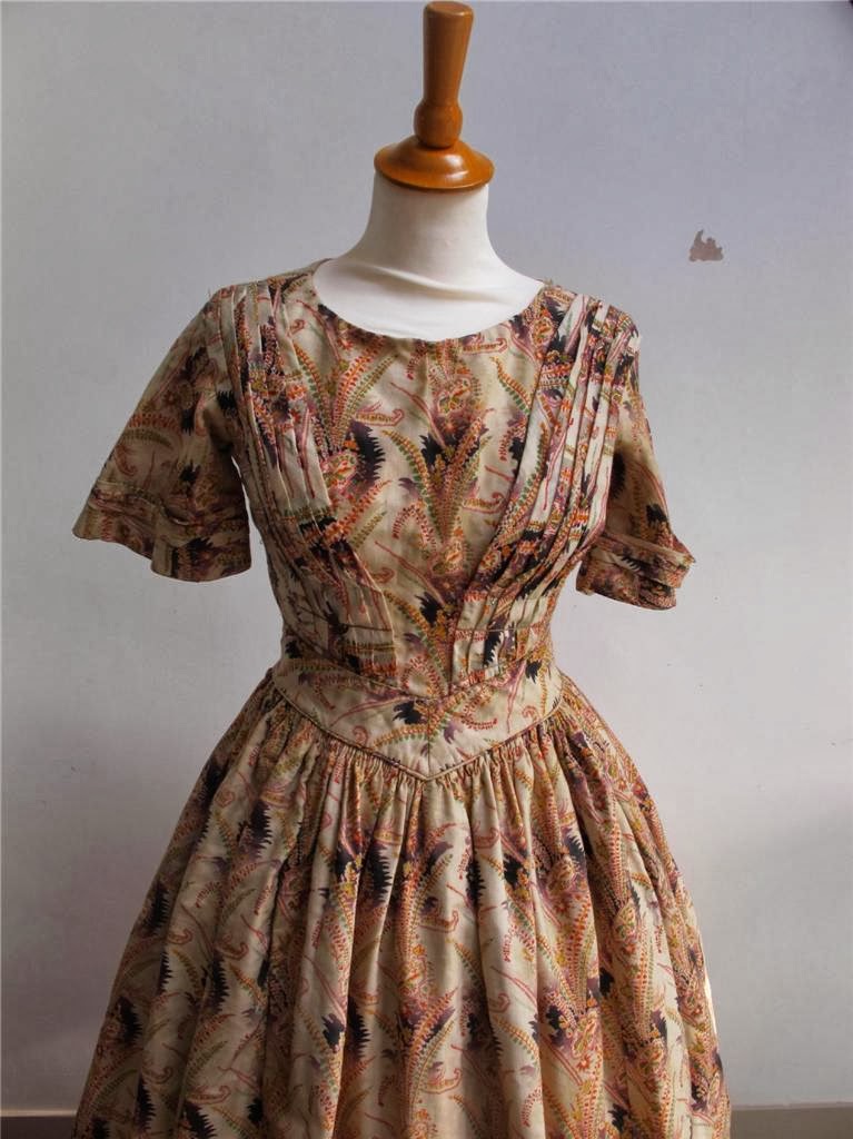 All The Pretty Dresses: 1850's Day Dress with wild fabric