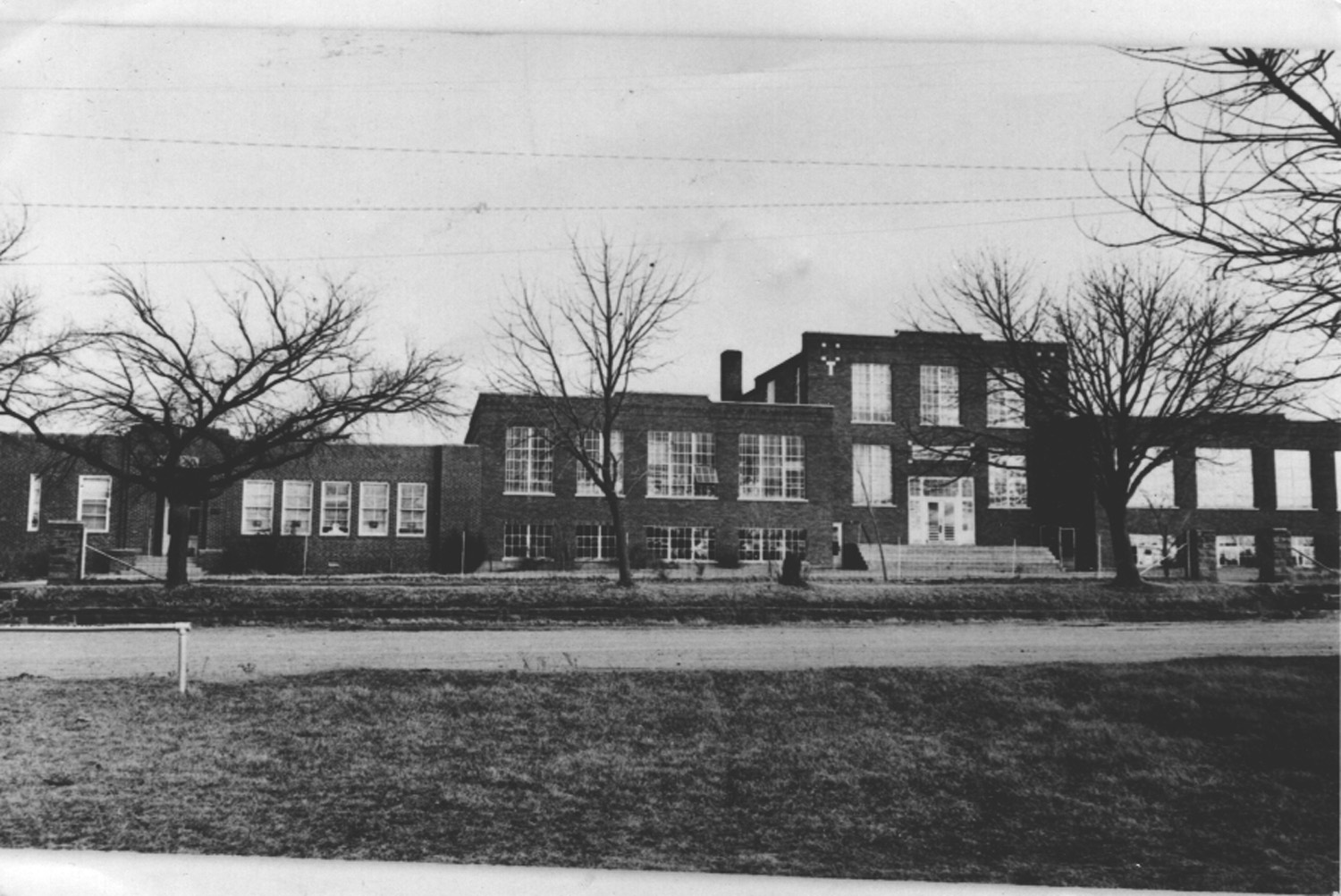 Signals from Mannford History of Mannford High School