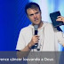 Pastor vence câncer louvando a Deus; assista o clipe