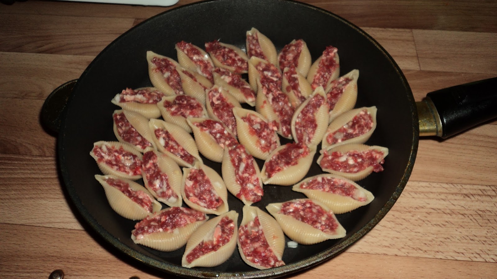 Фаршированные ракушки Макфа с фаршем в духовке