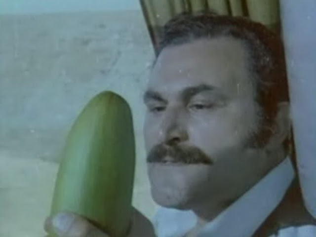 Vizeler Sonrası Ödülüm Takdim Edilirken Ben (Temsili Değil) Vizeler Sonrası Ödülüm Takdim Edilirken Ben (Temsili Değil)