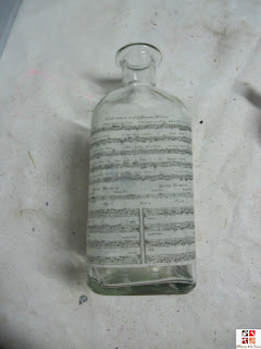 botella reciclada con técnica decoupage botella reciclada con técnica decoupage
