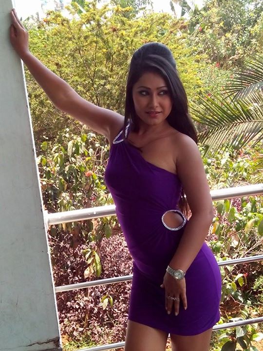 Bhojpuri Actress Priyanka Pandit IMAGES, GIF, ANIMATED GIF, WALLPAPER, STICKER FOR WHATSAPP & FACEBOOK