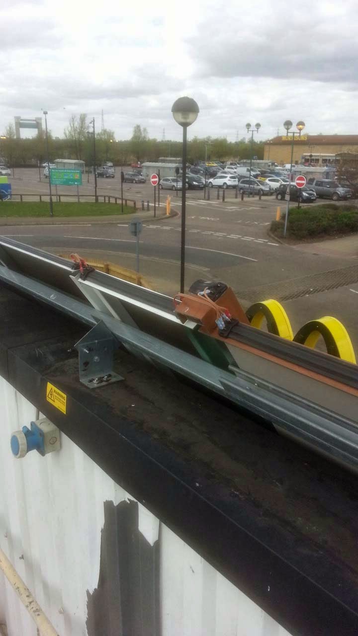 EBS Pest Control Avishock Electrical Bird Deterrent System