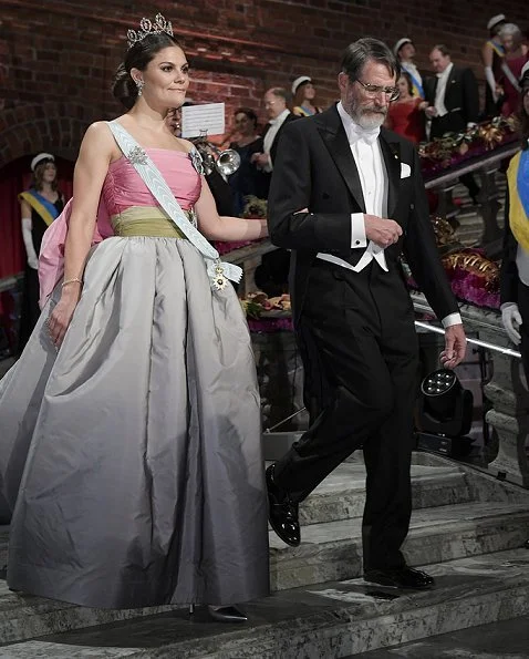 Queen Silvia, Crown Princess Victoria, Prince Daniel, Prince Carl Philip, Princess Sofia and Princess Christina