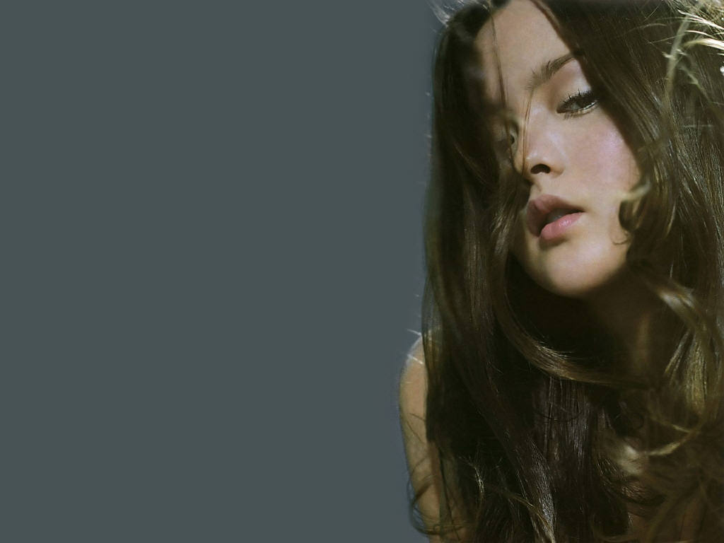 New Lifestyle Photos: American Model and Actress Devon Aoki Wallpapers