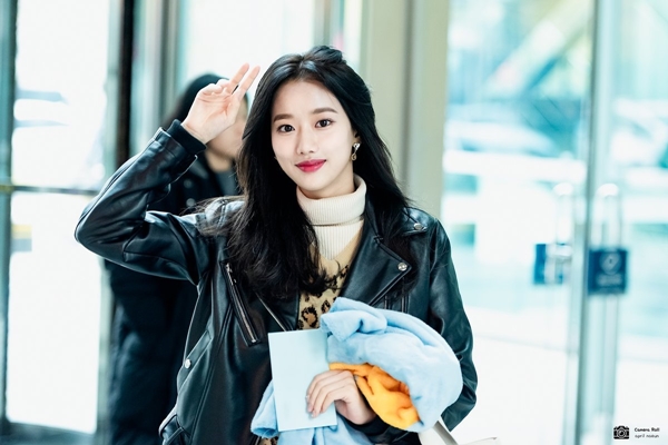 카메라가 미모를 다 담지 못한다는 실물갑 여돌.jpgif | 인스티즈