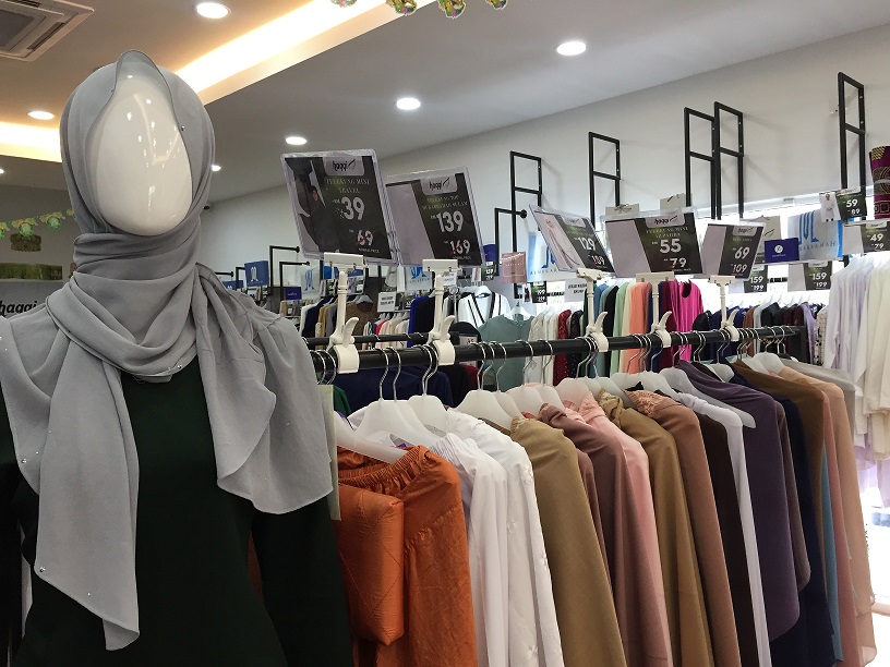 Ciklilyputih The Lifestyle Blogger Baju Raya