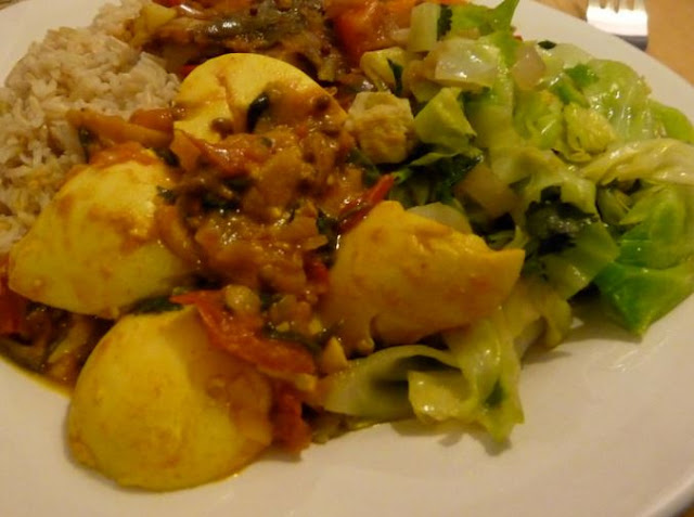 oeufs durs sauce tomates curry, végétarien, cuisine indienne oeufs durs en sauce curry, oeufs vindaloo, végétarien, cuisine indienne Goa