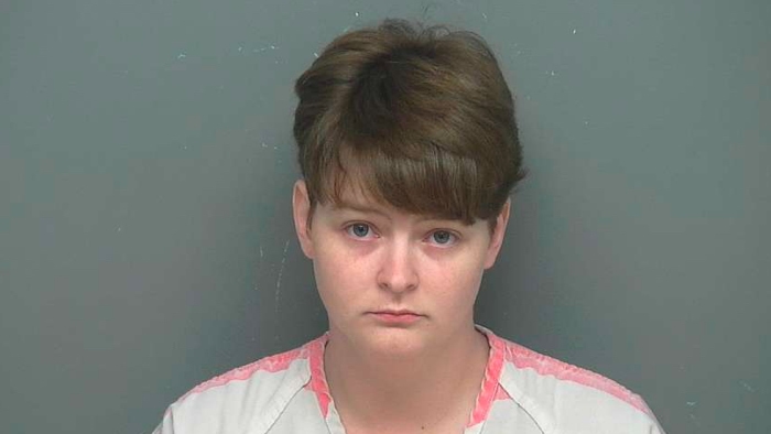 Condenan a 40 años a mujer que intentó prostituir a su hija de dos años Sarah Peters