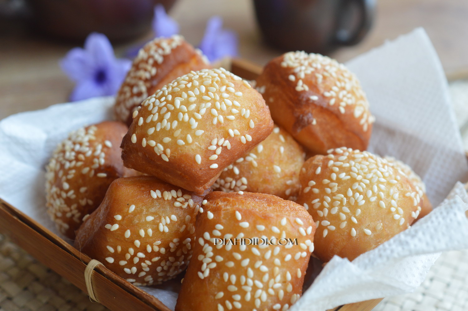 Cara Membuat Kue Bantal masakan mama mudah Cara Membuat Kue Bantal masakan mama mudah