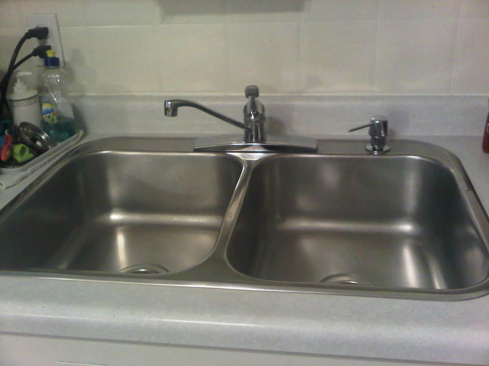Transforming our house from CHAOS to organised Day 1 Shiny Sink