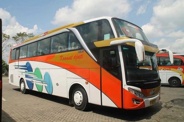 Superbus автобус