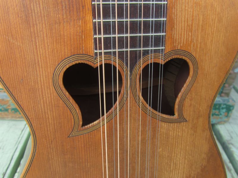 c.1930 (?) Viola da Terra