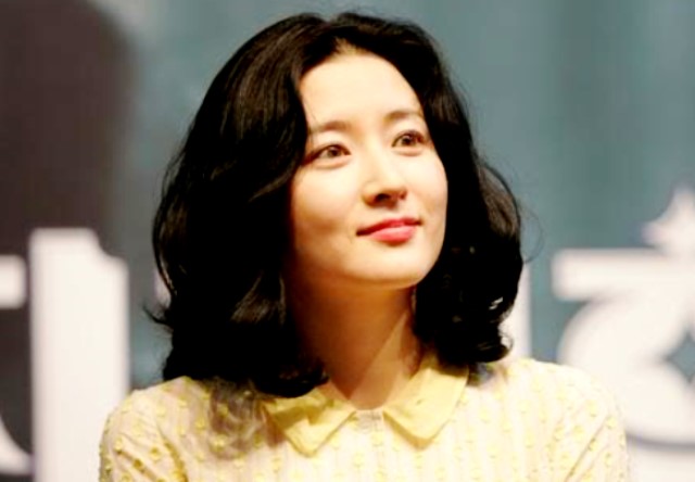 Model Rambut Pendek Sebahu Ala Lee Young Ae Model Rambut Pendek Sebahu Ala Lee Young Ae