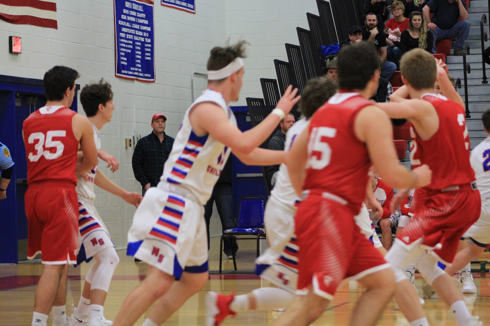 BOYS BASKETBALL: Mount Carmel Holds on to Defeat North Schuylkill