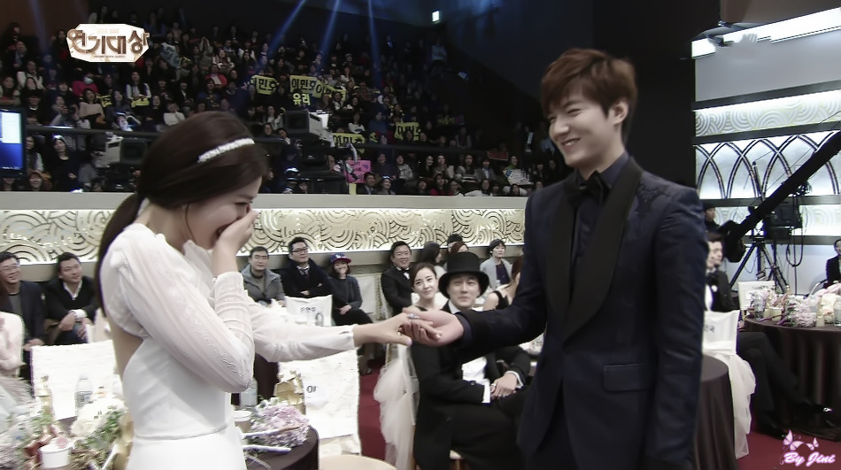 Film Romantis Park Shin Hye | koleksi foto lee min ho dan park shin hye romantis terbaru Film Romantis Park Shin Hye | koleksi foto lee min ho dan park shin hye romantis terbaru