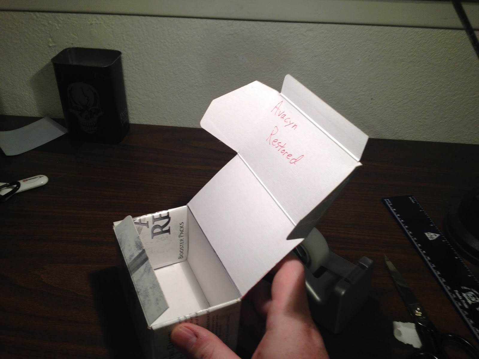 Word of Commander Make your own deck box!