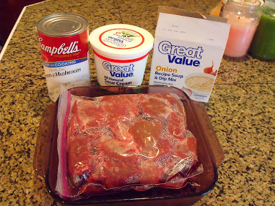 Clever, Crafty, Cookin' Mama: Easy Crockpot Beef Stroganoff