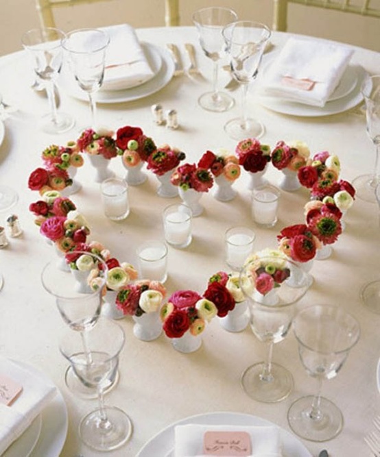 Valentine's day party ideas: 11 unique table decoration! - Trend Simple