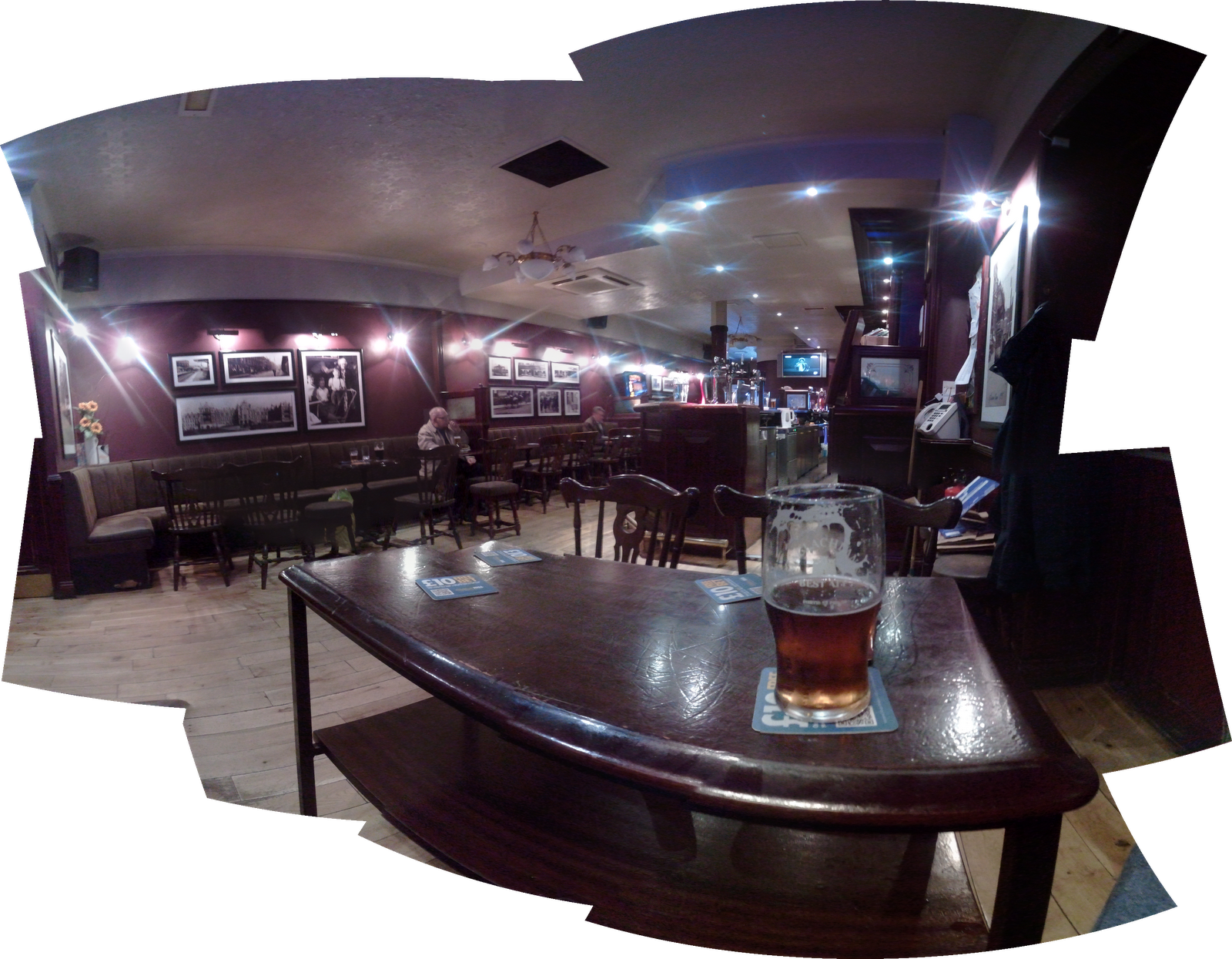 A Hauf Stop Victoria Bar