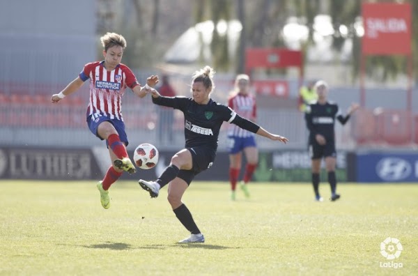 El Málaga Femenino cae luchando contra el Atlético Femenino (4-1) El Málaga Femenino cae luchando contra el Atlético Femenino (4-1)
