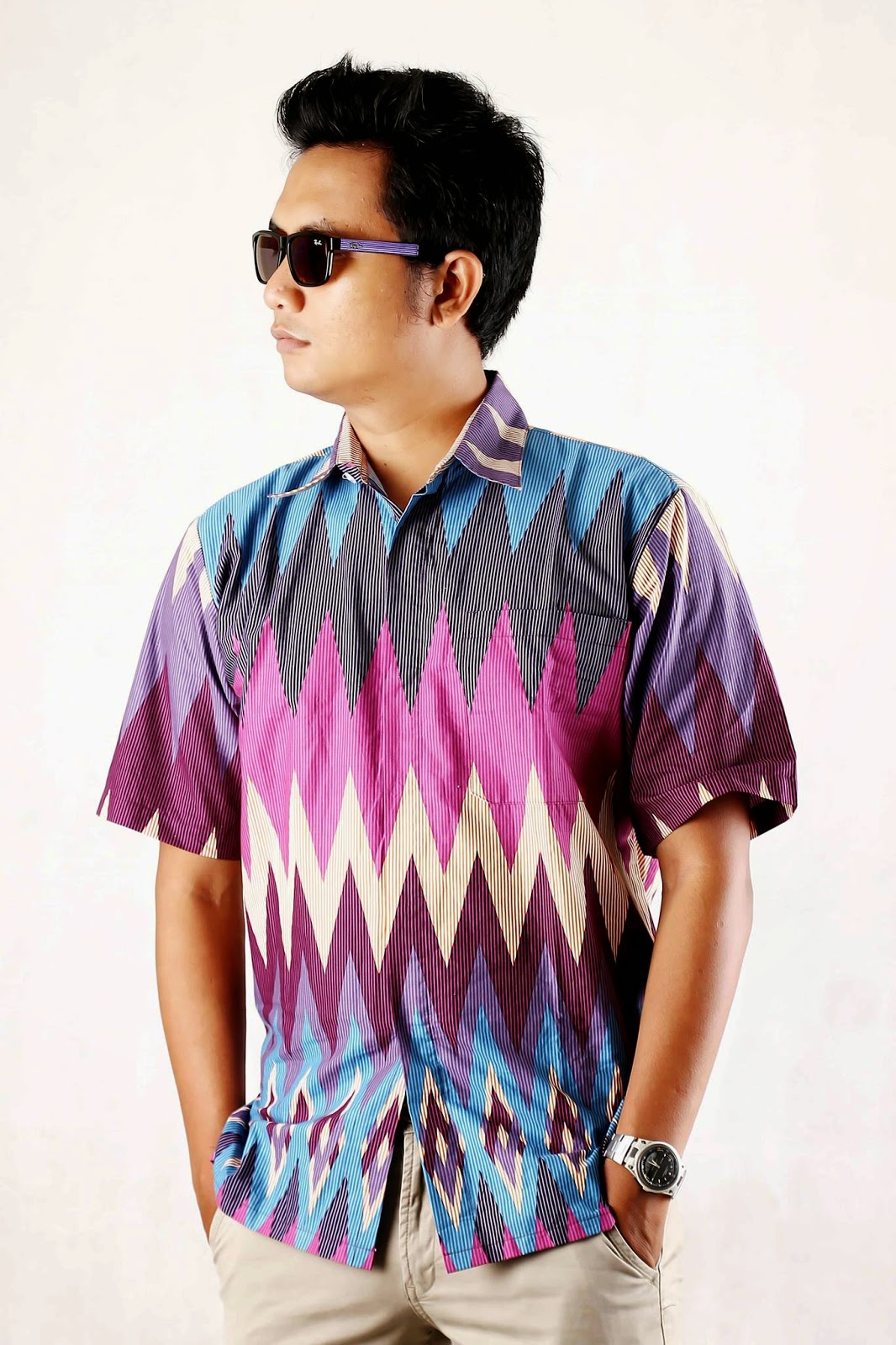  Model Baju Kemeja Batik  Motif Rang rang Batik  Bagoes Solo