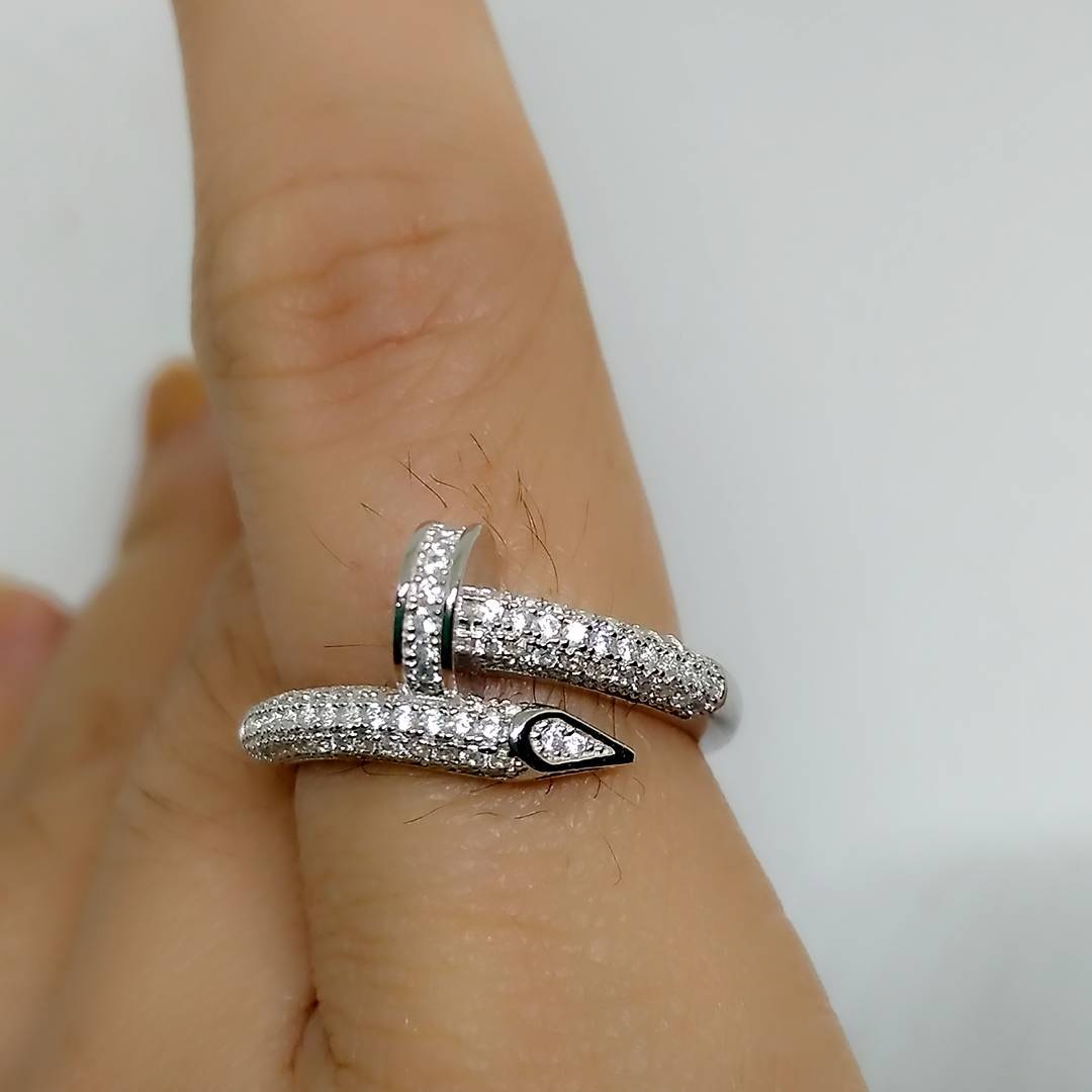Cek Model Cincin Emas Solitaire Dari ORORI