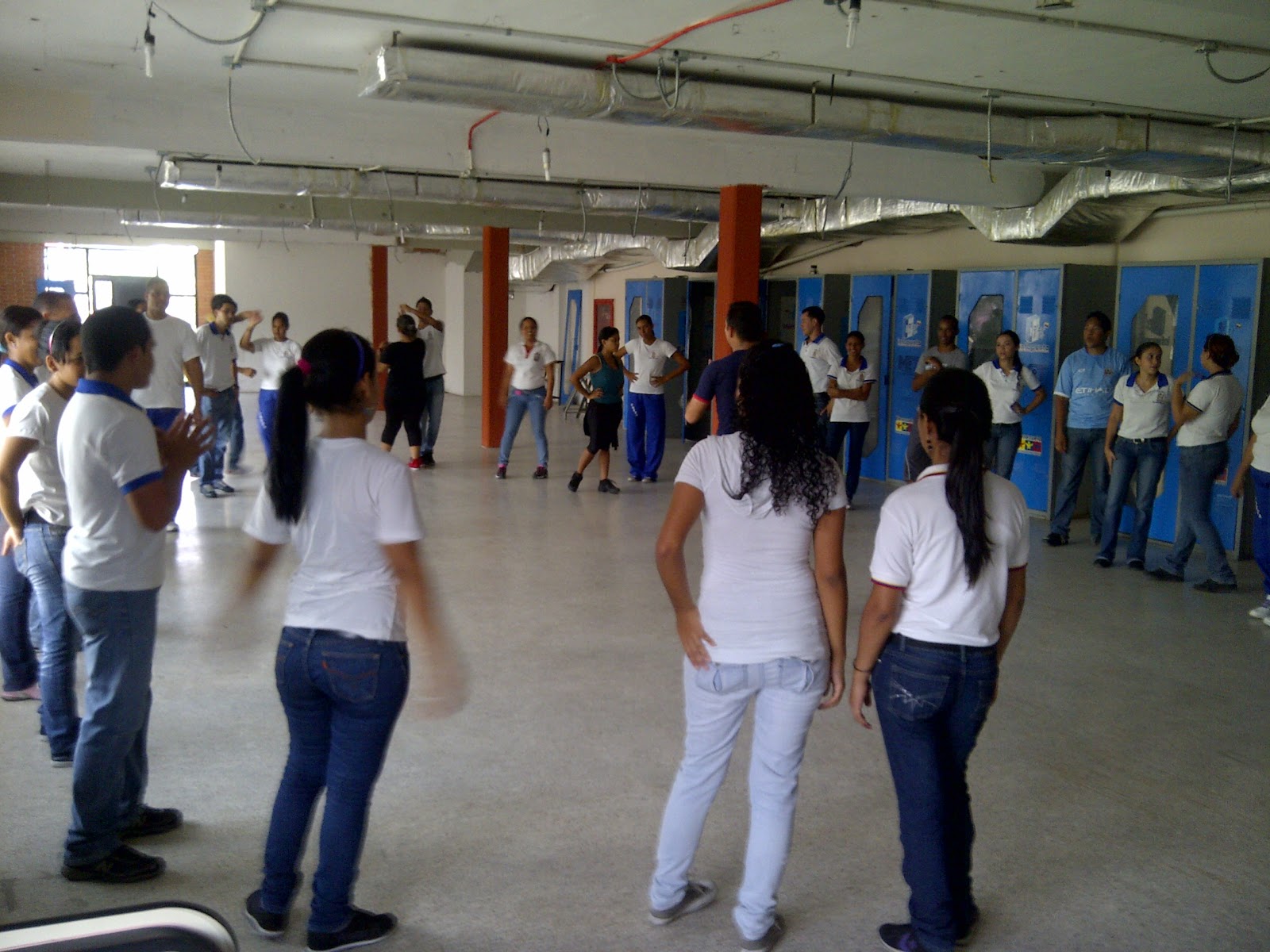 Academia de Salsa "Son Latino"