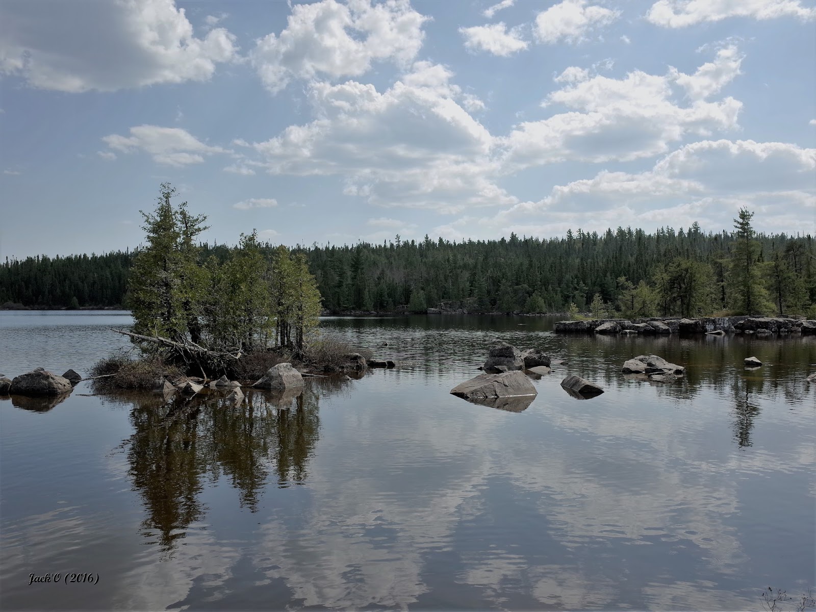 L'OEIL AU VERT Lac Buies, RouynNoranda, Abitibi. 24 mai 2016