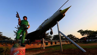 Netanyahu inicia en Uganda una histórica gira de cuatro días por África